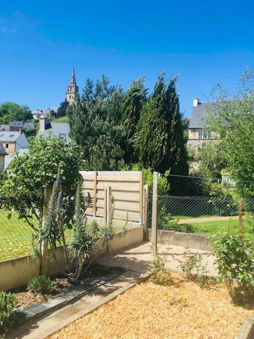 Logement Independant,Calme A 2 Pas Du Centre Ville Lannion Exterior photo